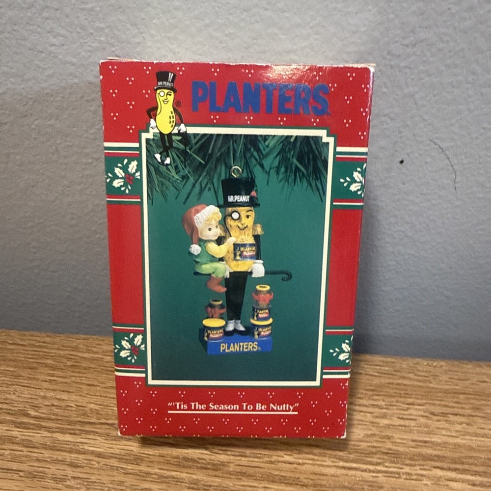 Enesco Ornament Planters Nutty About Christmas Treasury of Christmas Ornaments